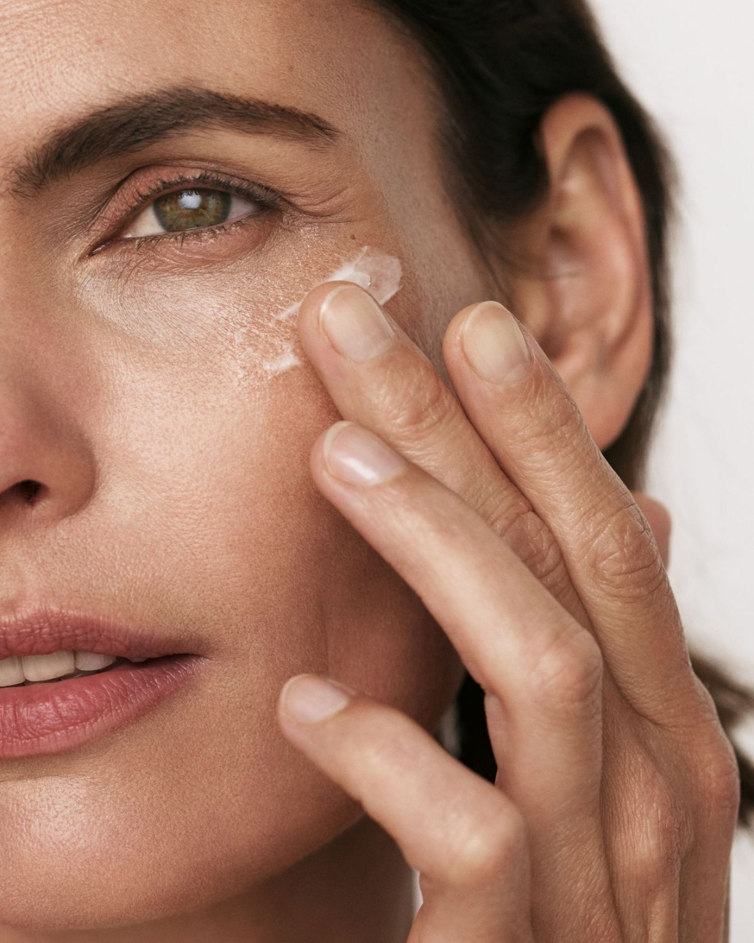 Microbioma y Piel: cómo elegir productos que respeten tu equilibrio natural.