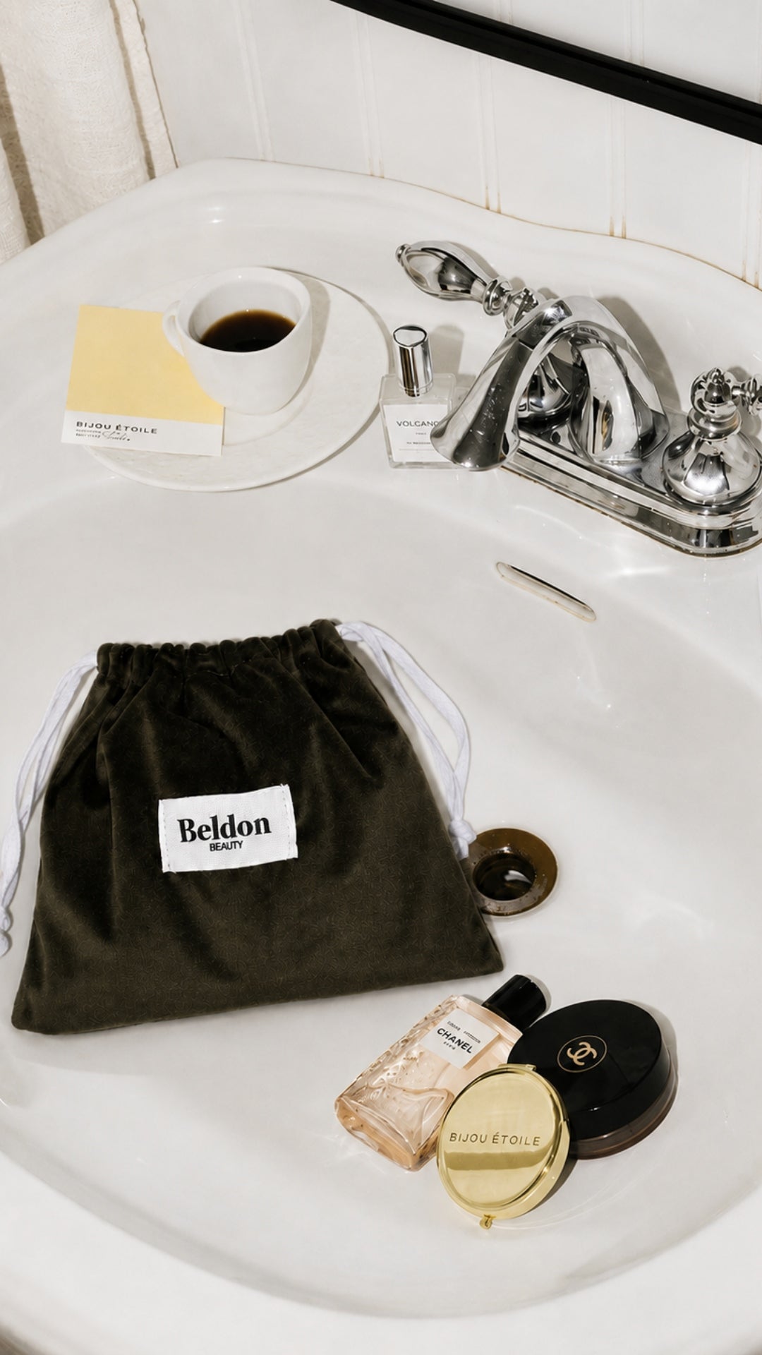 Neceser Essentials