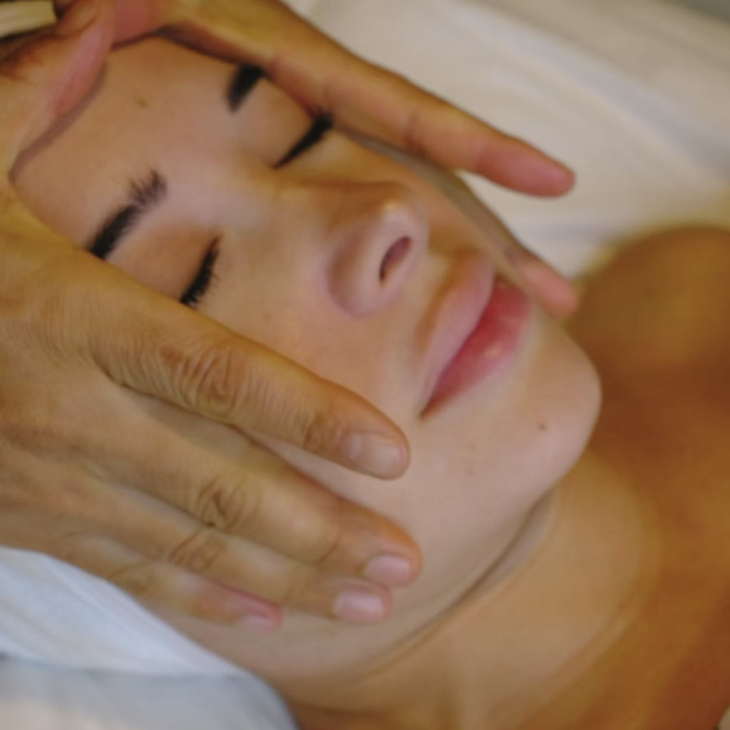 Instant glow by Dr Barbara Sturm